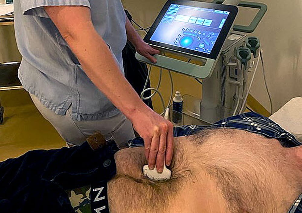 Pulsåderscreening, ultraljudskontroll a kroppspulsådern i buken. 
